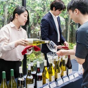 ‘제3회 와인 전시회’의 현장 '제3회 와인 전시회'의 현장