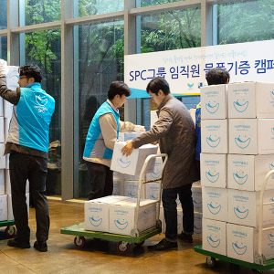 SPC그룹 임직원 물품 기증 캠페인 현장