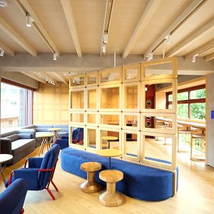 배스킨라빈스 HIVE 매장 4층 배스킨라빈스 HIVE 매장 4층