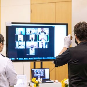 내꿈은 파티시에 참가자들과 질의응담을 하는 모습 내꿈은 파티시에 참가자들과 질의응담을 하는 모습