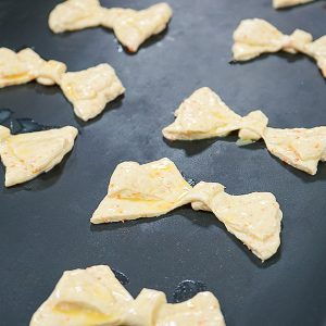 귀여운 모양이 돋보이는 리본 빵 귀여운 모양이 돋보이는 리본 빵