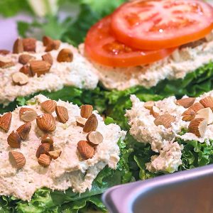 닭가슴살과 아몬드의 조화