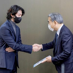 2021년 제안 실행 우수상을 수상한 SPC GFS 포장재팀 김종훈 과장