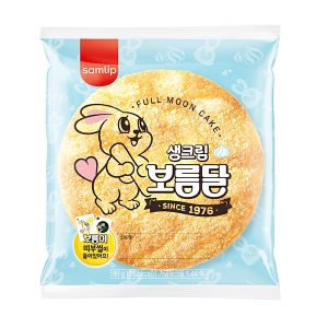 부드러운 생크림과 촉촉한 시트가 조화로운 ‘생크림 보름달’ 부드러운 생크림과 촉촉한 시트가 조화로운 '생크림 보름달'