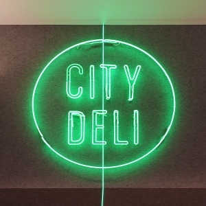 활기를 주는 초록색 네온사인