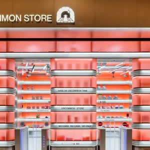 자유롭게 둘러볼 수 있는 무인 편집숍 (*출처 : 언커먼스토어 네이버지도) 자유롭게 둘러볼 수 있는 무인 편집숍 (*출처 : 언커먼스토어 네이버지도)