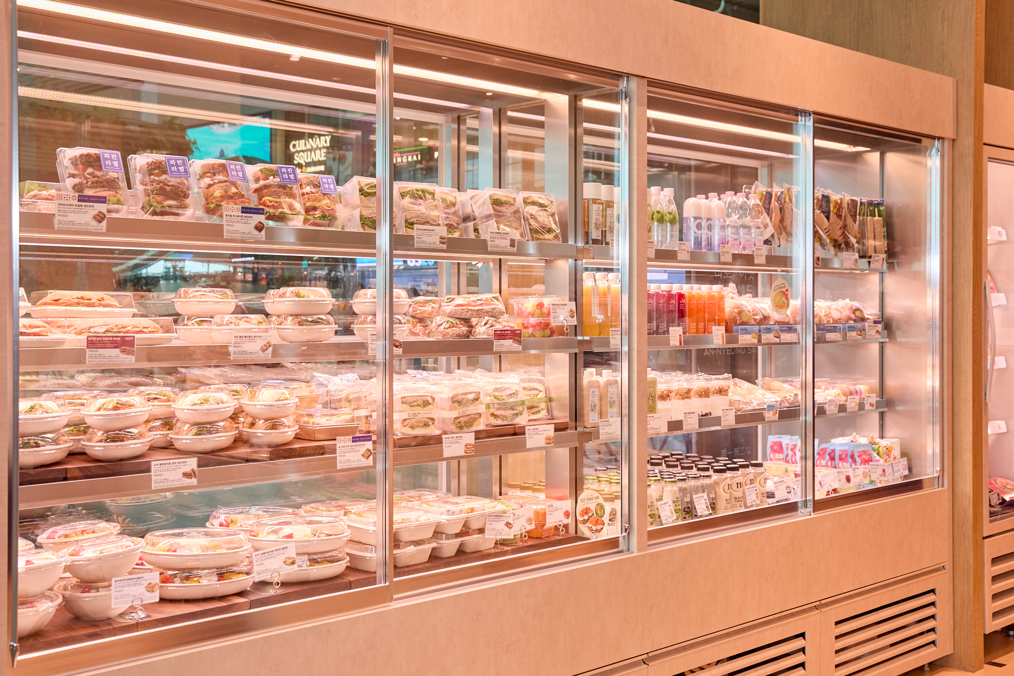 파리바게뜨-인천공항T2랜드마크점-매장-내부-사진-2