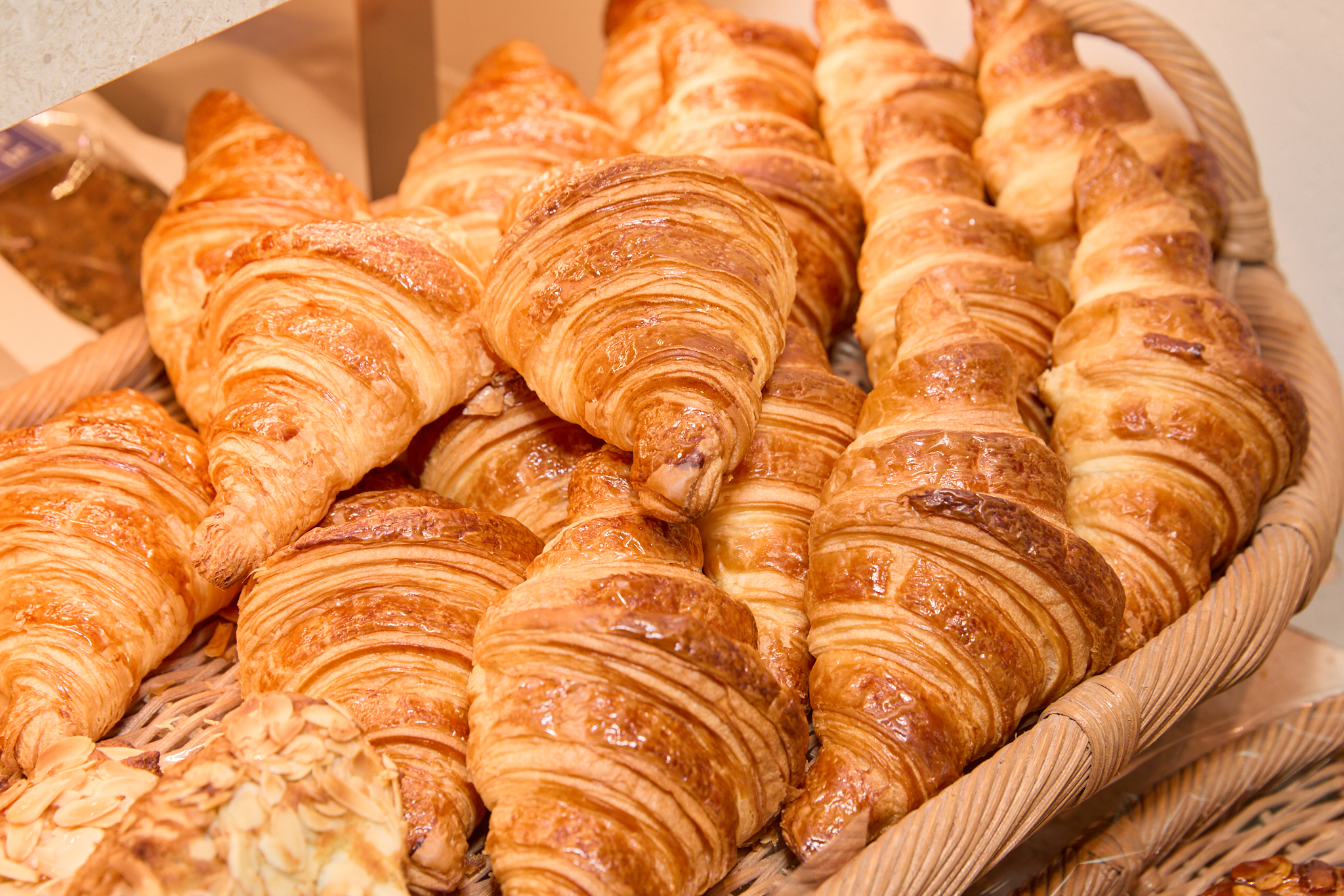 파리바게뜨-인천공항T2랜드마크점-매장-내부-사진-5