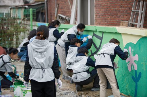 [사진] SPC 비알코리아, 대전 지역아동센터 벽화 봉사 진행