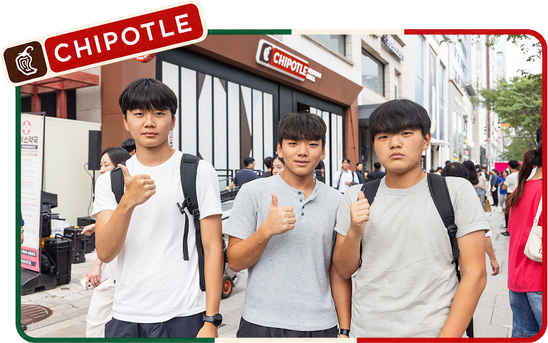 미국에서 맛본 치폴레의 맛을 기억하고 치폴레 강남점 오픈식에 맞춰 방문한 세 친구들
