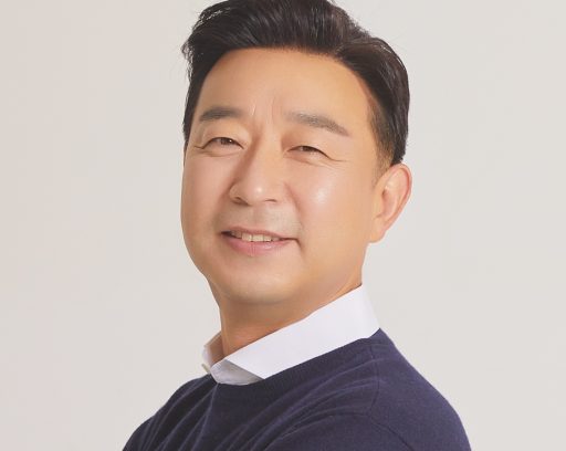(사진) 강신봉 대표